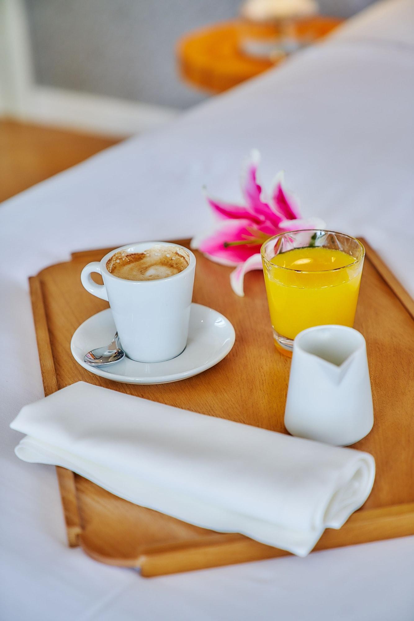 Hotel Arrey Alella Bagian luar foto