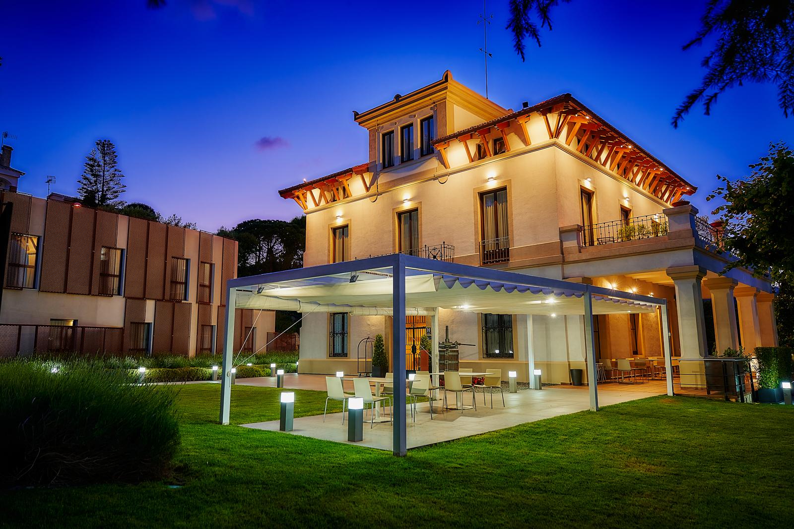 Hotel Arrey Alella Bagian luar foto