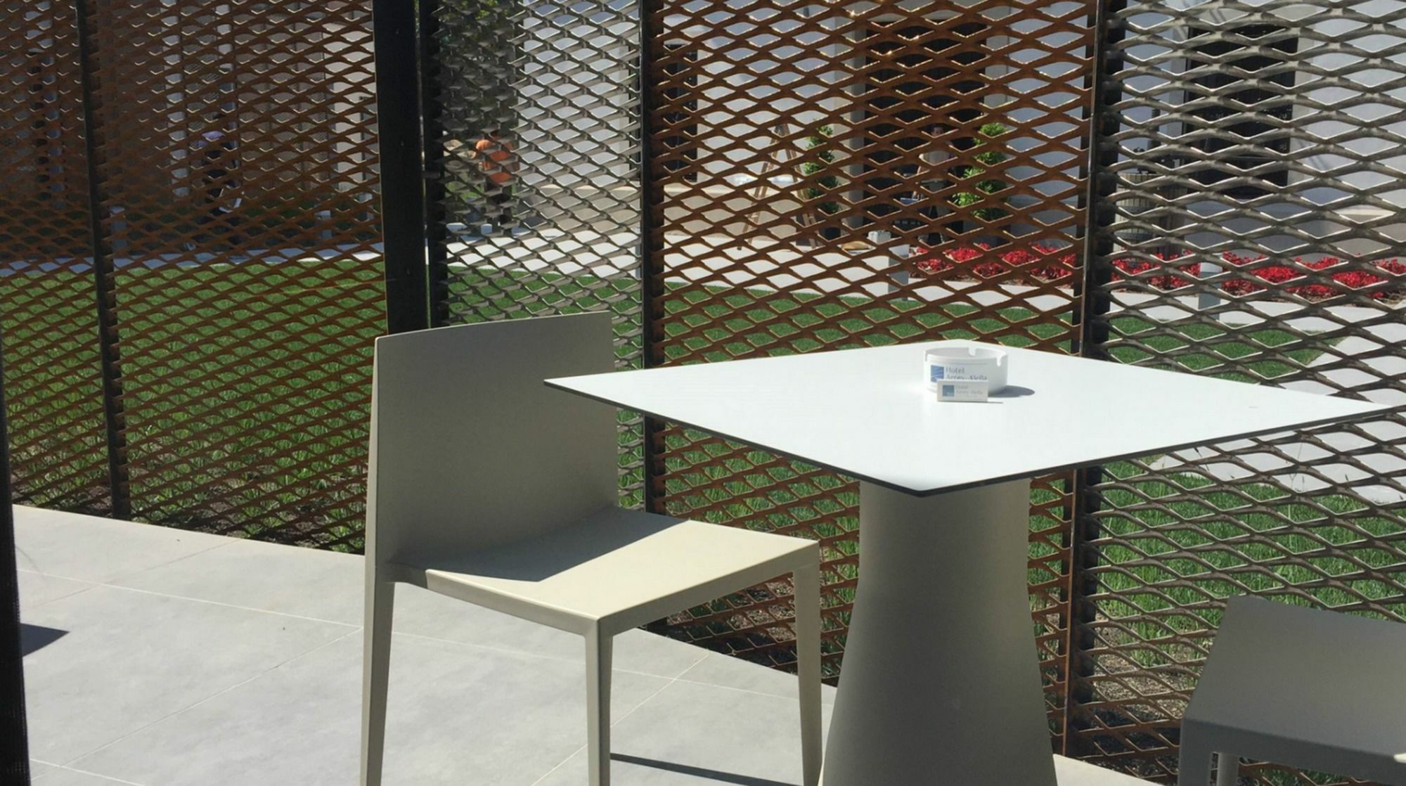 Hotel Arrey Alella Bagian luar foto